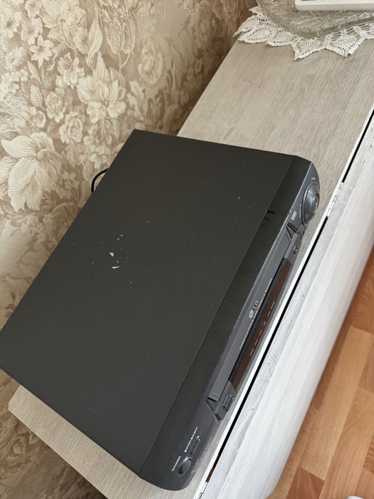 Видеомагнитофон LG BL162W (VHS) – Корея
