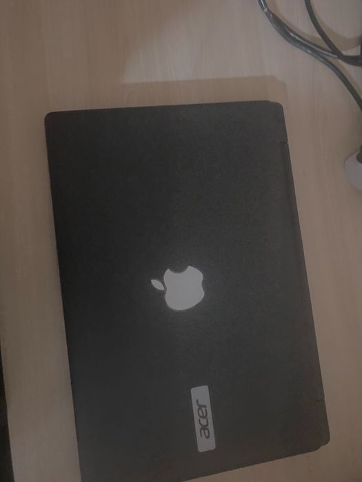 Продам ноутбук acer