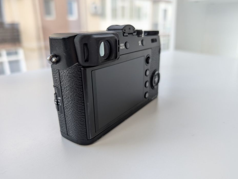 Aparat foto Fujifilm X100F