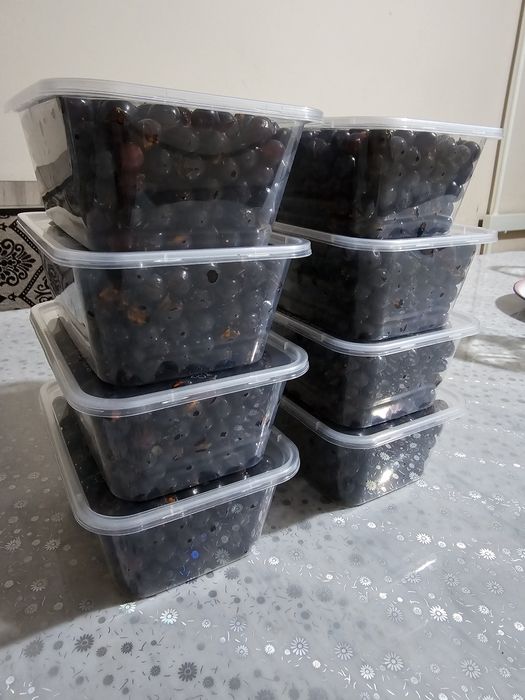 Смородина сатылады.