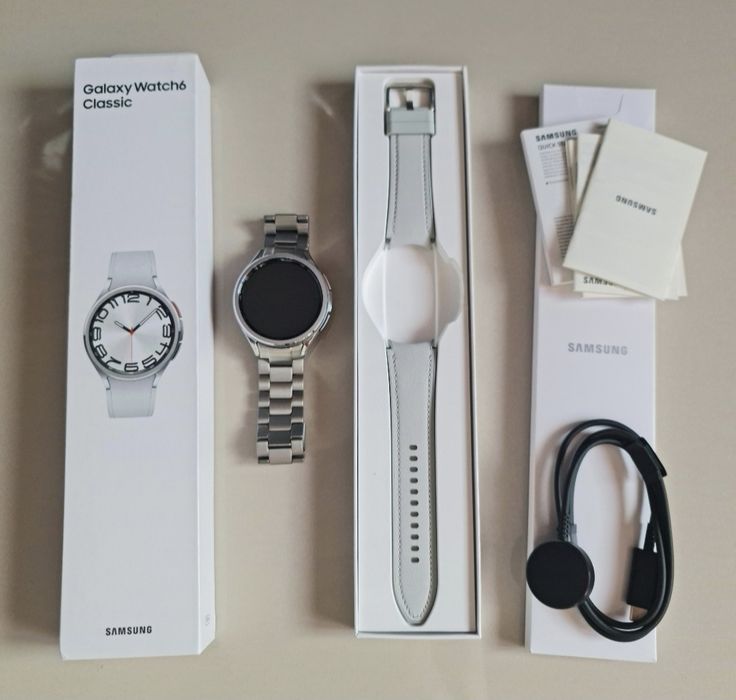 Vand sau schimb ceas Samsung Galaxy Watch 6 Classic 47mm argintiu.