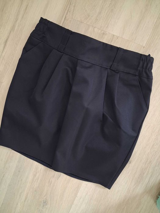 Set bluza alba cu fusta masura 134