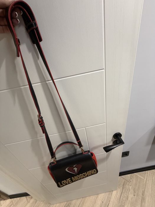 Чанта Moschino оригинална