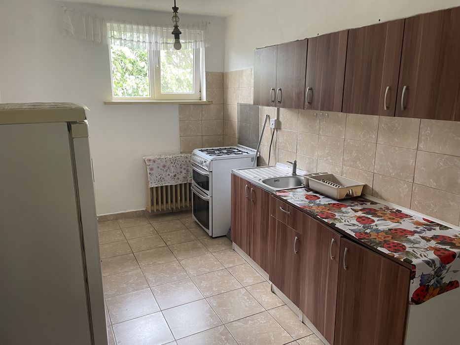 Inchiriez apartament Craiova Rovine - Wiesana( Supeco)