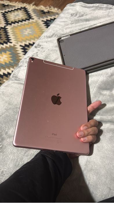 продам айпад про