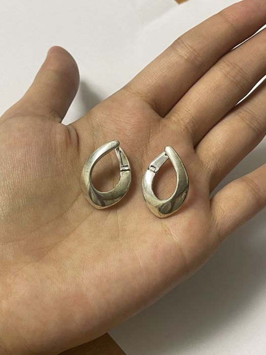 Продадам серебрянные украшение