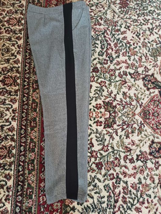 Женский костюм брюк с люриксом размер 46