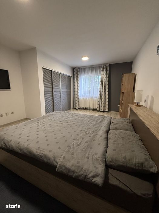 Casă individuală | Curte | Acces de pe 2 străzi
