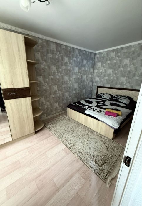 • Аренда квартир ПОСУТОЧНО