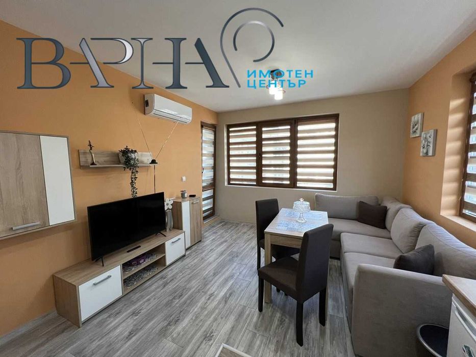 Дава се под наем Двустаен апартамент в Варна, Център - 60 кв.м за 398.82 € - Снимка #2