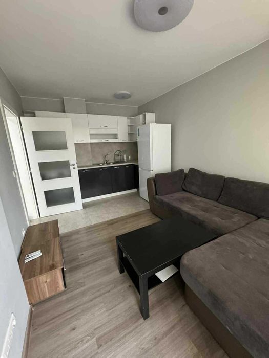 Дава се под наем Двустаен апартамент в София, Малинова долина - 60 кв.м за 612 € - Снимка #1