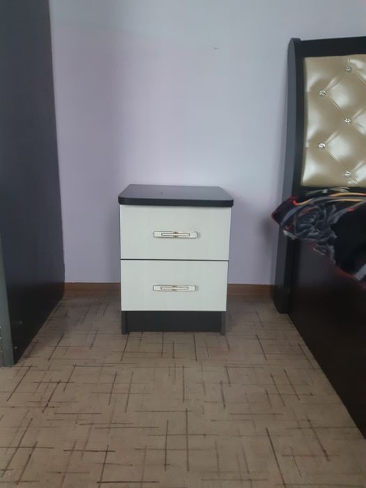 Продам спальный гарнитур