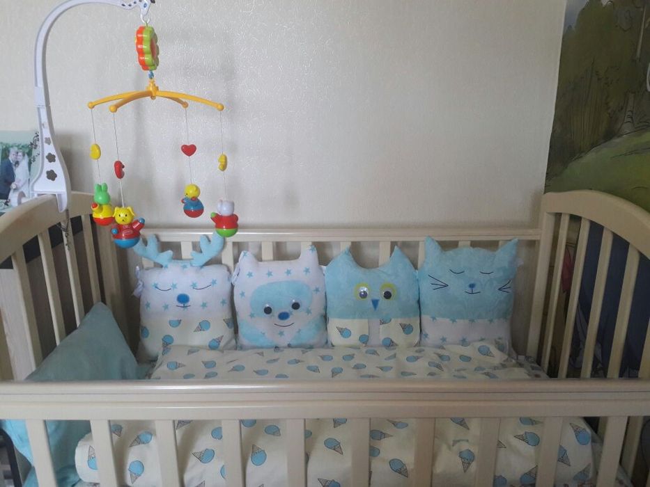 Продам детскую кроватку