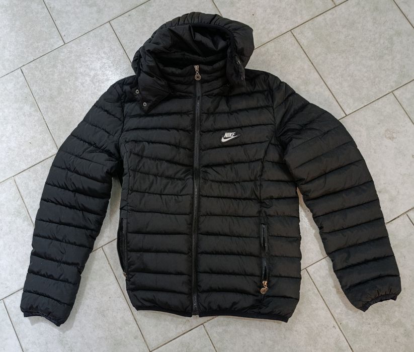 Nike отлично зимно яке размер L