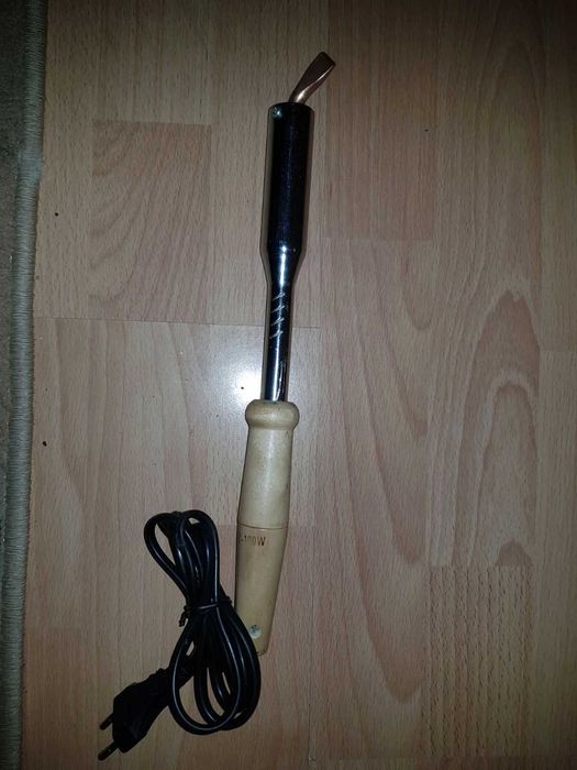 Поялник 100W 220V