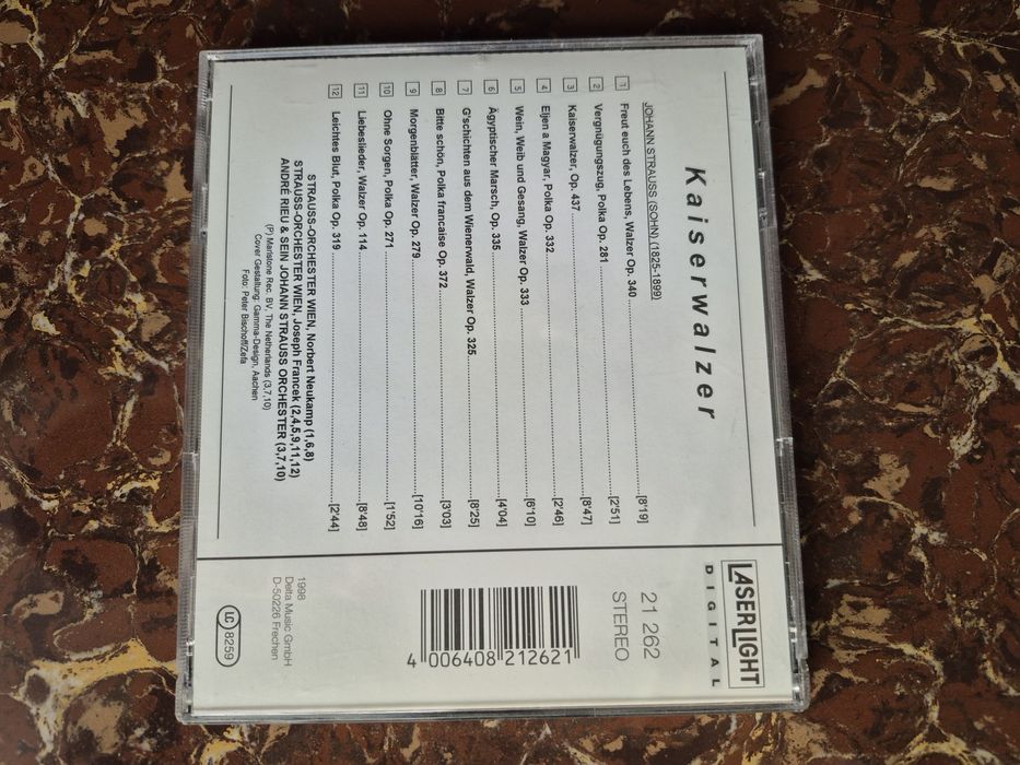 Vând 4 CD muzica clasica mixta cu Andre Rieu ,made in Germany