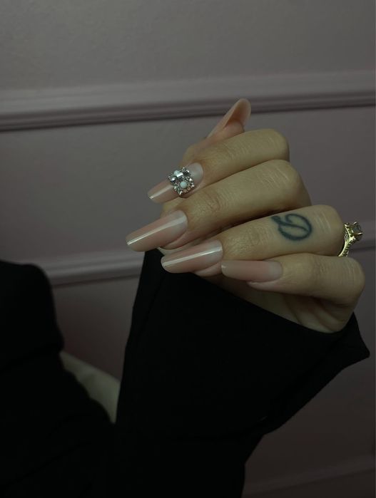 Cursuri de baza si de perfectionare unghii