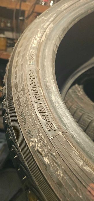Зимни гуми 245 45 18 Yokohama/Pirelli