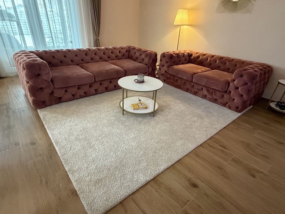 Canapele Chesterfield