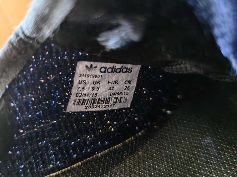 Маратонки Adidas 42 номер