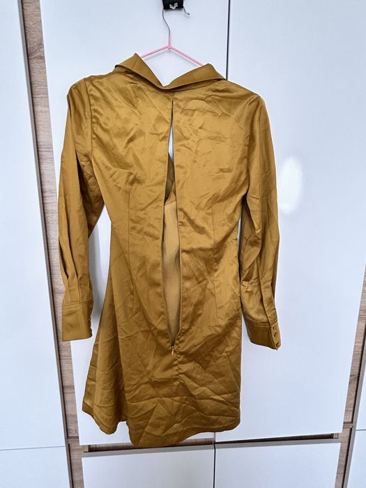 Дамски официални дълги и къси рокли