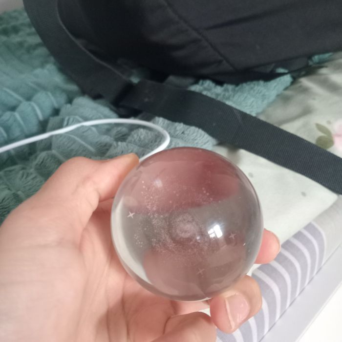 Светильник красивый