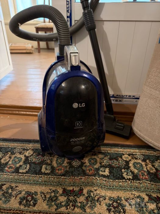 Пылесос LG Kompressor