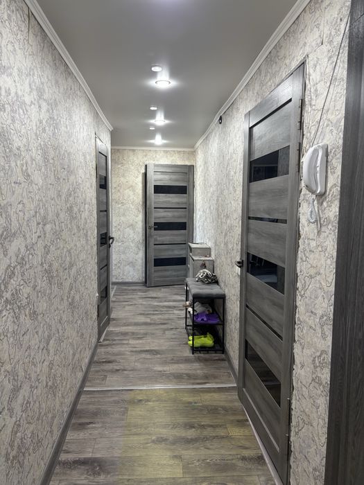 Продам 3 комнатную квартиру