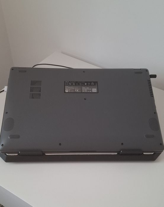 Asus VivoBook X509FA