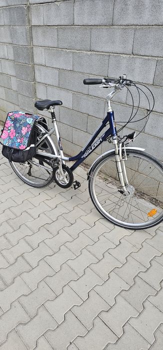 Vand bicicleta MTB pentru dame