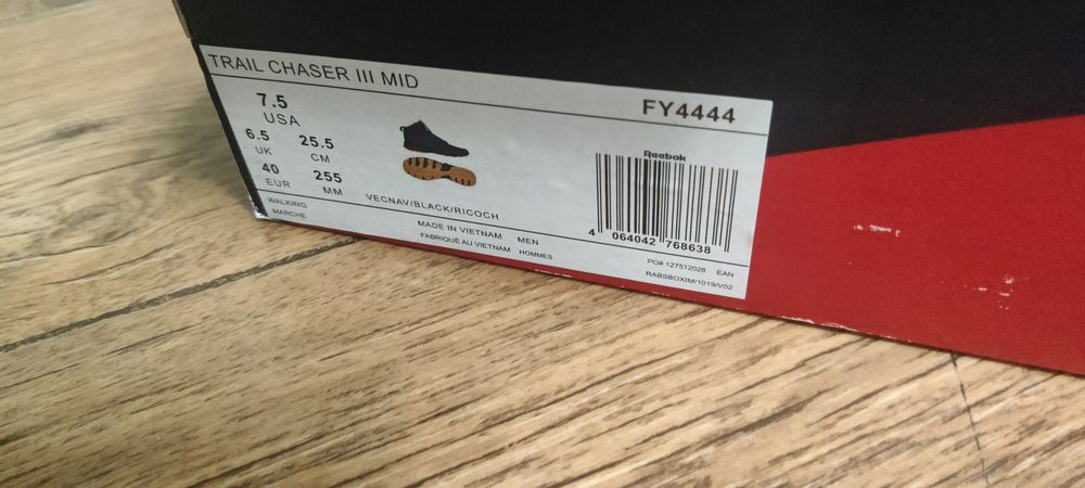 Продам обувь Reebok.