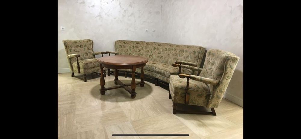 Set Canapea extensibilă+două fotolii fixe măsuțe cafea diferite s.a. piese mobilier sufragerie