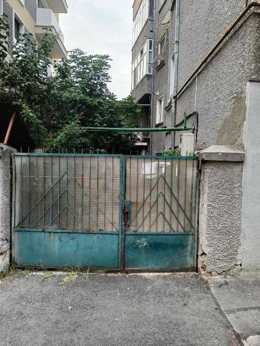 garsoniera mica centru