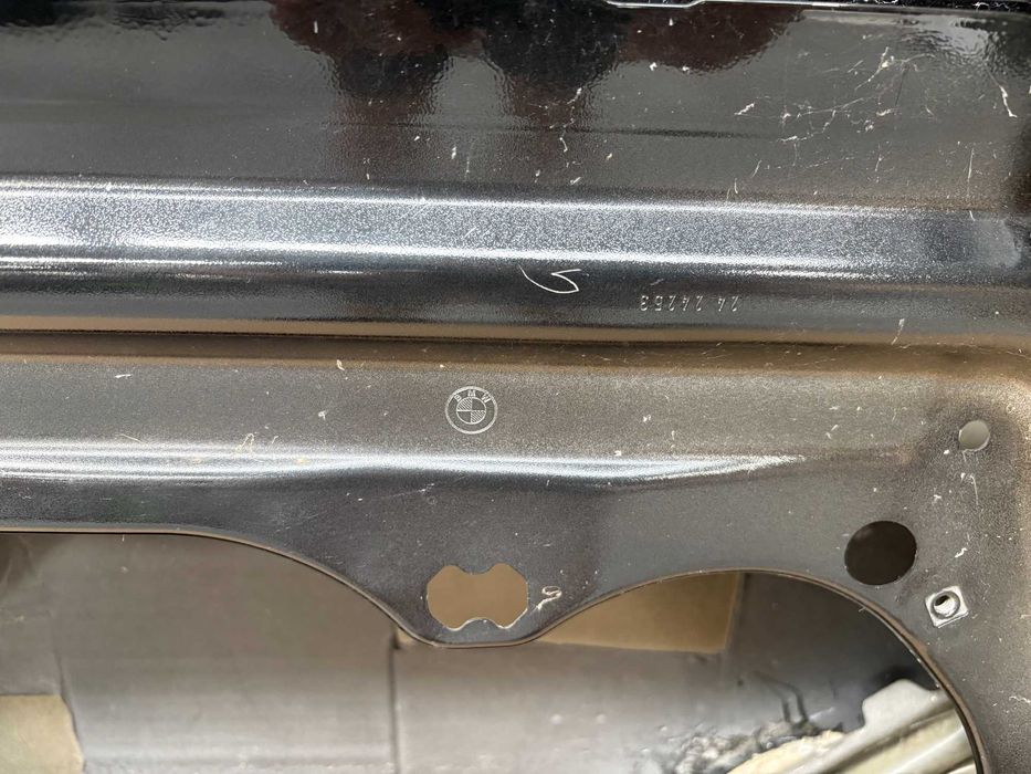 Задна Лява Врата За БМВ 5 Г30 Г30ЛЦИ М5 Ф90 Ф90ЛЦИ 7408963 BMW 5er G30 G30LCI M5 F90 F90LCI
