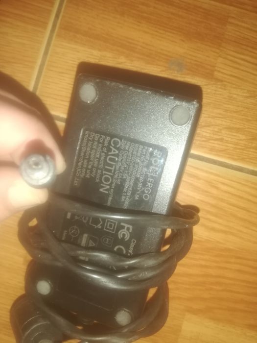 Încărcător 12v,24v,35v