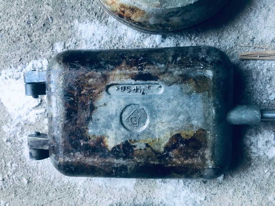 Продам вафельницу и орешницу