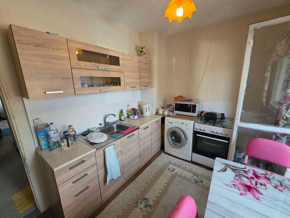 Продава се Тристаен апартамент в Търговище, Запад 2 - 82 кв.м за 1085 €/кв.м - Снимка #8