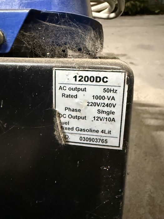 Продам генератор 1 КВт