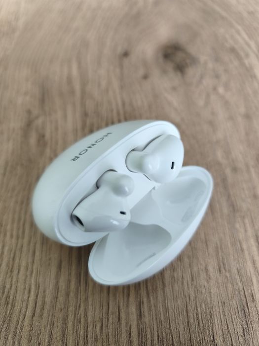 Honor Magic 5 Lite 5G комплект