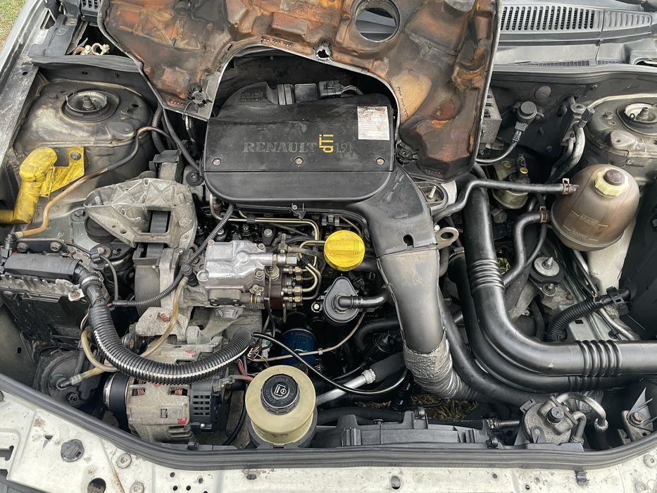 Renault Megane на части