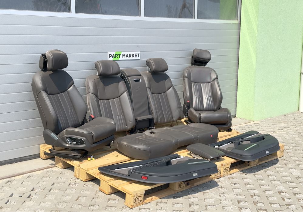 Салон AUDI A8 D5 Long