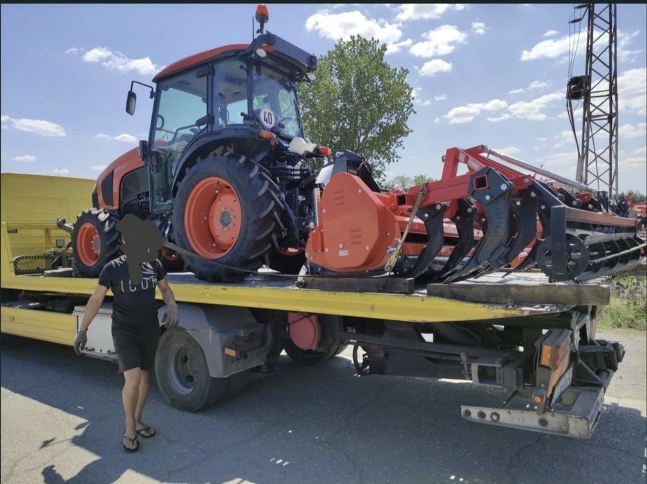 Услуги с Трактор, Багер и Самосвал
