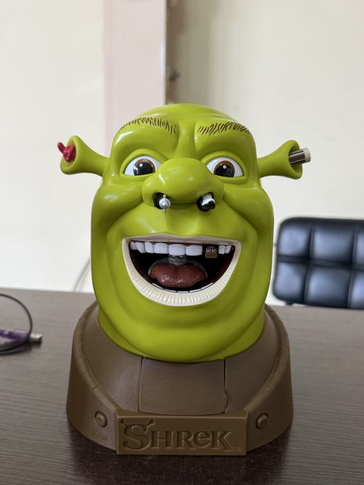 голова шрека ОРИГИНАЛ запакованые