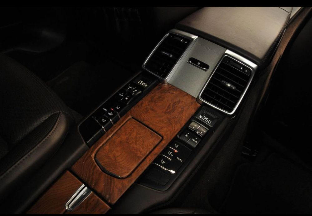 Porche panamera în stare foarte buna