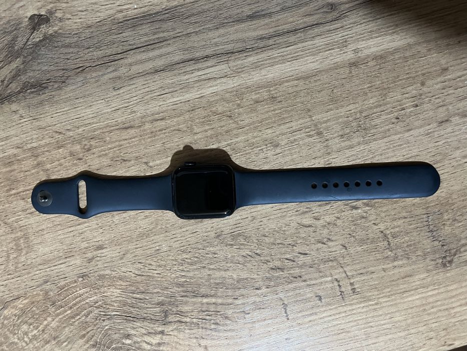 Apple watch se2 40мм