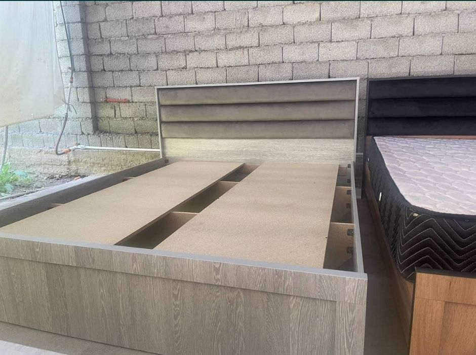 Двуспальная Кровать 205×165см Российский ламинат Цена безматрас