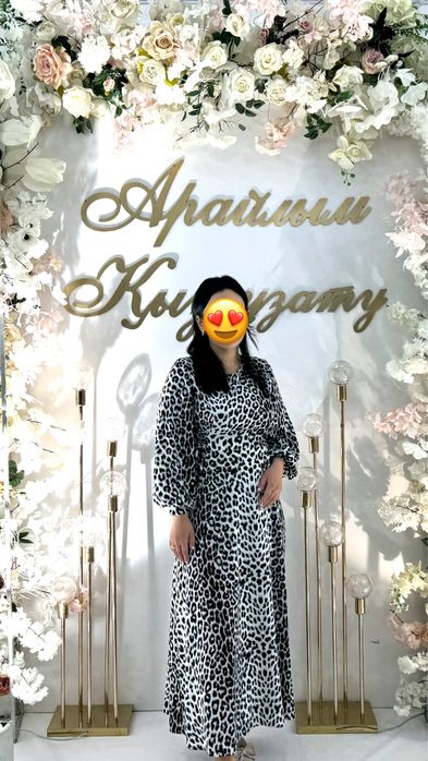 Продам платье одевала один раз !!!