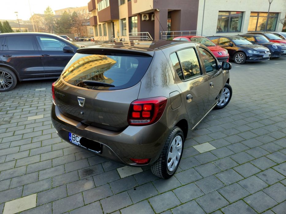 Dacia sandero  15.000 km noua 2019 benzina