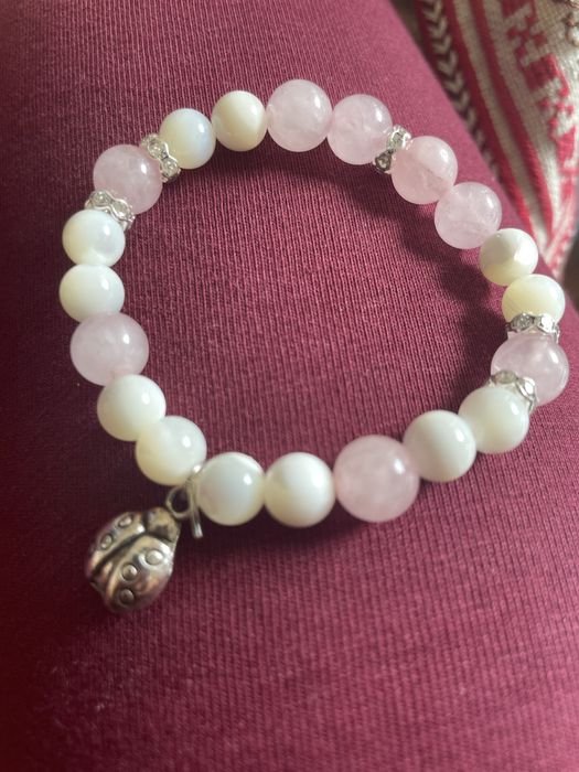 Гривни от  естествени Минерали