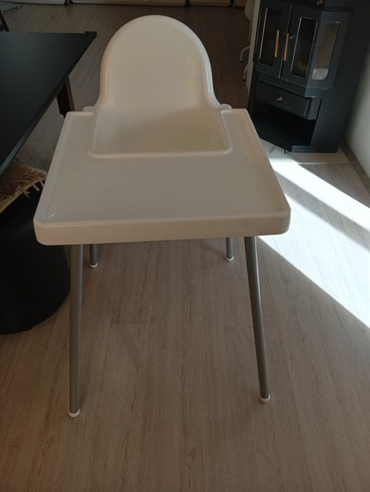 Продавам детско столче